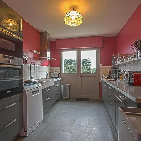 Large Seafront Family Home Grandcamp-Maisy