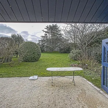 Hébergement de vacances Large Seafront Family Home Grandcamp-Maisy