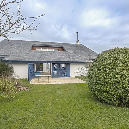 Hébergement de vacances Large Seafront Family Home