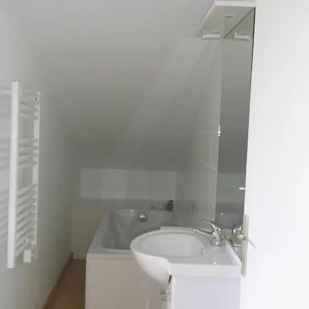 Large Seafront Family Home Hébergement de vacances Grandcamp-Maisy
