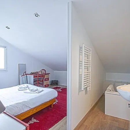 Large Seafront Family Home Hébergement de vacances