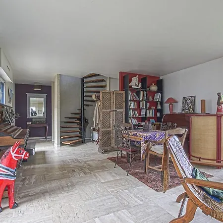 Hébergement de vacances Large Seafront Family Home Grandcamp-Maisy
